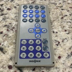 Insignia 7130A Remote Control Preowned in working condition